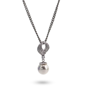 Elegante Perlenanhänger, mit Diamantbesatz.
