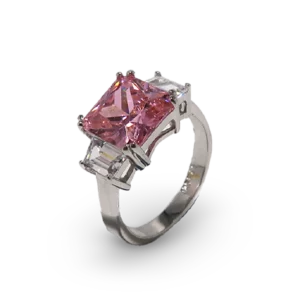 Ring mit rosa Stein und seitlichen Steinen.