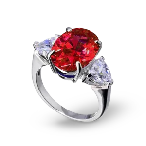 Silberring mit rotem Zirkonia-Stein.