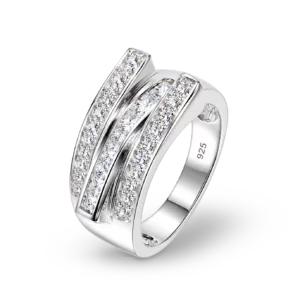 Eleganter Ring mit funkelnden Steinen und modern geschwungenem Design.